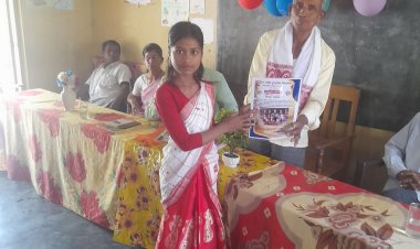 শৈক্ষিক সভা আৰু সম্বৰ্ধনা জ্ঞাপন অনুষ্ঠান।