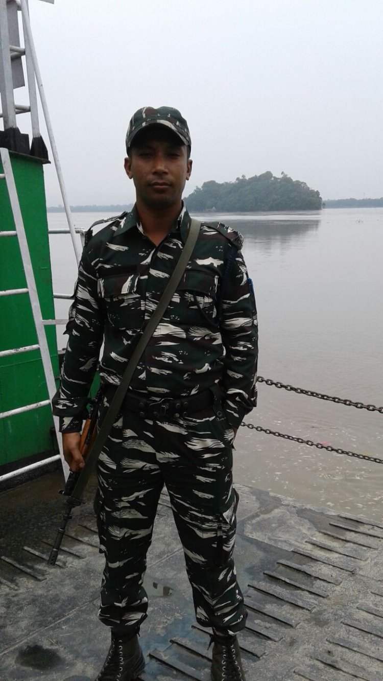 CRPF জোৱানৰ মৃত্যুত  শোকৰ ছাঁ